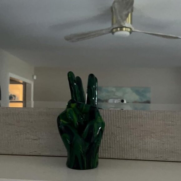 Emerald Green Home Décor Peace Symbol Statue for Living Room Bedroom Sign Décor - Picture 1 of 8